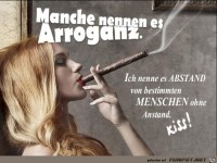 arroganz-abstand-ohne-anstand