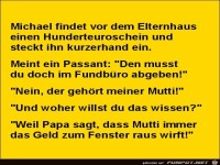 Michael findet vor dem Elternhaus.......