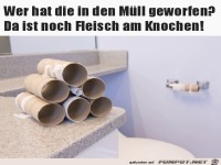 Wer hat die Klorollen in den Mll geworden?