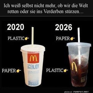 Strohhalm-Wirrwarr:-Der-Recyclingwitz.jpg von Justus2002