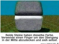 Beide Steine haben die selbe Farbe
