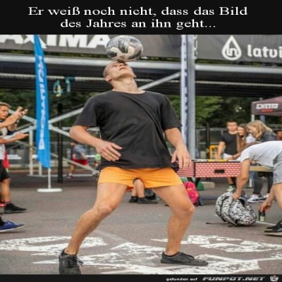 Das-Bild-des-Jahres.jpg von Sia