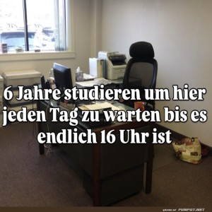 B�roalltag:-Der-lange-Weg-zur-Kaffeepause.jpg von Leif