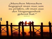 Sonnenuntergang und nachdenklicher Spruch