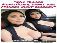 Zwei Frauen in Hijabs und tief ausgeschnittenen Kleidern