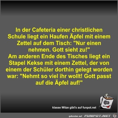 In-der-Cafeteria-einer-christlichen-Schule-liegt-ein-Haufen.jpg von Fossy