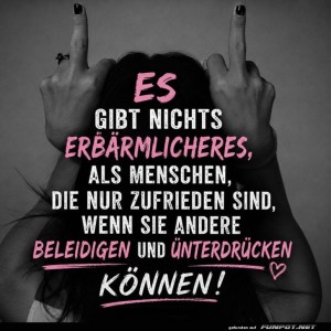 Doppelte-Zeigefinger,-doppelte-Botschaft.jpg von Matilda