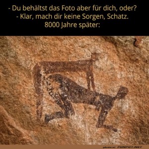 Als-Selfies-noch-in-Stein-gemei�elt-wurden.jpg von Josefin