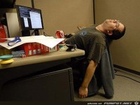 Schlafende Menschen bei der Arbeit 15