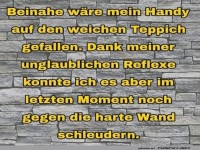 Handy fast auf Teppich gefallen