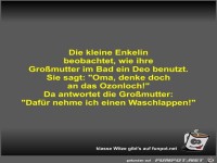 Die kleine Enkelin beobachtet
