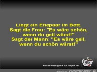 Liegt ein Ehepaar im Bett