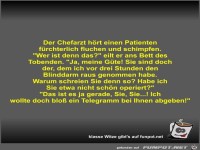 Der Chefarzt hrt einen Patienten frchterlich fluchen und