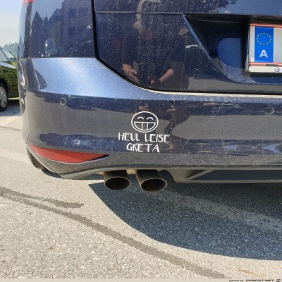 heul-leise.jpg von DunklesBrot