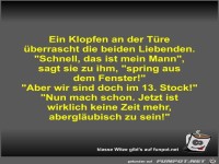 Ein Klopfen an der T�re �berrascht die beiden Liebenden