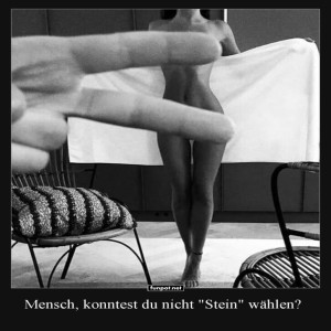 fun-Bild: Fingerspiel der etwas anderen Art