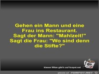 Gehen ein Mann und eine Frau ins Restaurant