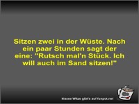 Sitzen zwei in der Wüste