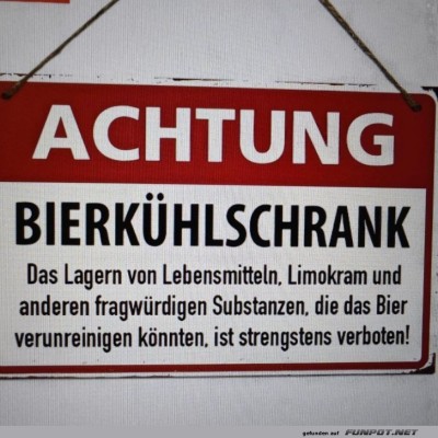 Bierk&uuml;hlschrank:-Nur-f&uuml;rs-Wesentliche!.jpg von Lucie37