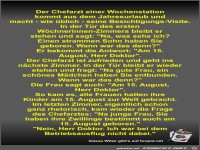 Der Chefarzt einer Wochenstation kommt aus dem Jahresurlaub