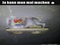 DIY Steckdose: Joghurtbecher Edition