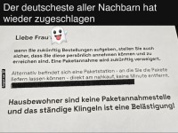 Paket-Drama im Treppenhaus!