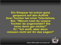 Ein Ehepaar ist schon ganz gespannt auf den Auftritt ihrer