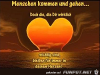 Menschen kommen und gehen