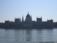 26-03 Blick auf das Parlament