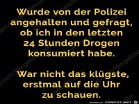 Polizei fragt nach Drogen