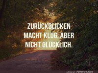 zurueckblicken-macht-klug-aber-nicht-gluecklich