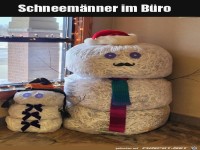 Schneem�nner im B�ro