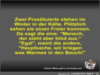 Zwei Prostituierte stehen im Winter in der K�lte
