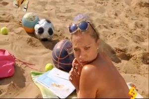 Hey, wirf doch mal den Ball zurück