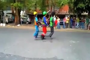 Mexikanischer Bauarbeiter feat