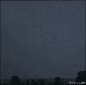 wie ein Blitz sich verteilt