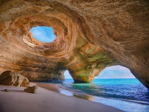 klicke hier, um die Datei herunterzuladen Grotte Benagil Portugal Algarve