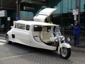 klicke hier, um die Datei herunterzuladen Crazy-Vehicles