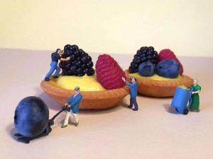 Miniature Worlds With Desserts - Miniaturwelten mit Desserts