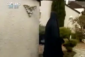 Frauen duerfen jetzt in Saudi Arabien Auto fahren.