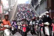 Ziemlich viele Mopeds