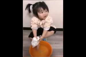 Suesse Kinder in China