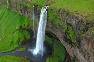 Iceland.mp4 auf www.funpot.net