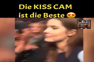 Die Kiss Cam