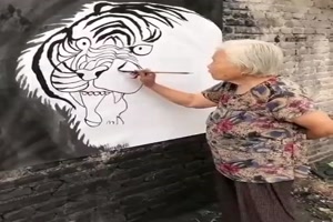Diese Oma kann zeichnen