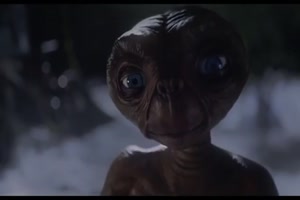 E.T. zu Besuch an Weihnachten