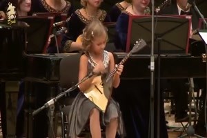 tolle kleine Musikerin