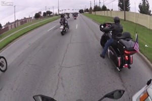 Motorrad gegen Auto, abgedrngt,dumm gelaufen