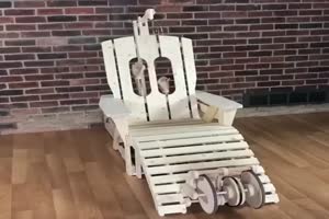 Praktischer Stuhl