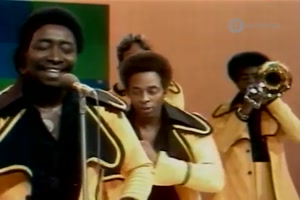THE TRAMMPS - Zing! Went the Strings of My Heart